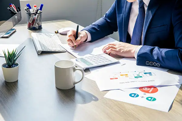 苏里南人去到白俄罗斯旅游多久时间