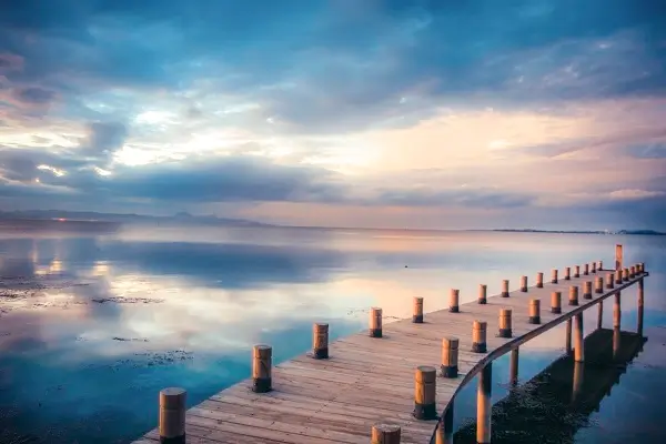 阿尔巴尼亚的人到白俄罗斯旅游的半个月旅游攻略