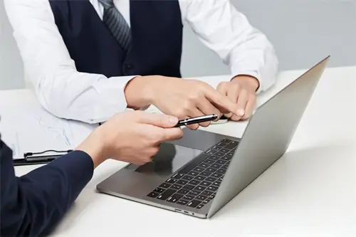 刚果(金)的人到白俄罗斯旅游的攻略路线与费用解释